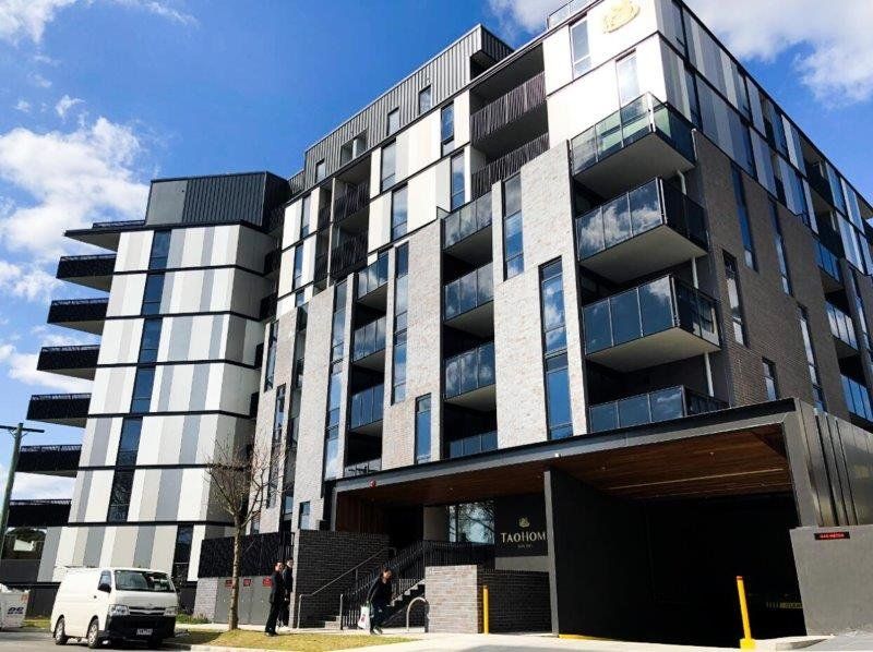 2 bedrooms Apartment / Unit / Flat in 305/19-21 Poplar Street BOX HILL VIC, 3128