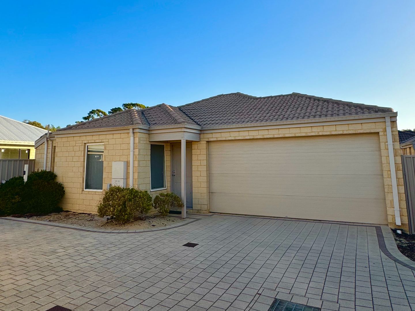 8/6 Adams Court, Kelmscott WA 6111, Image 0