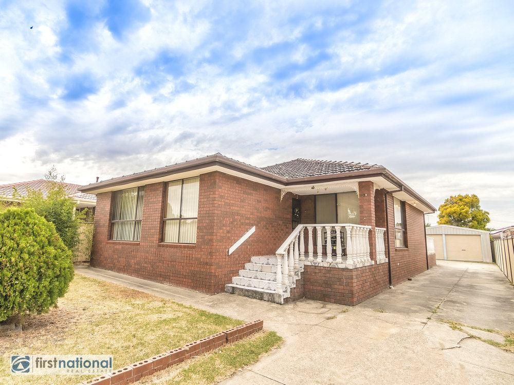 12 Knight Court, Meadow Heights VIC 3048, Image 2