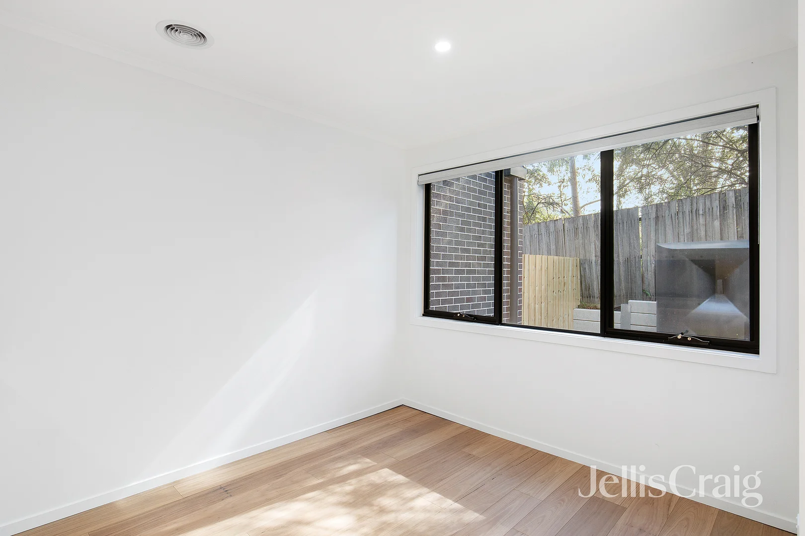 Additional image 4 of 6 Douglas Street, Rosanna VIC 3084