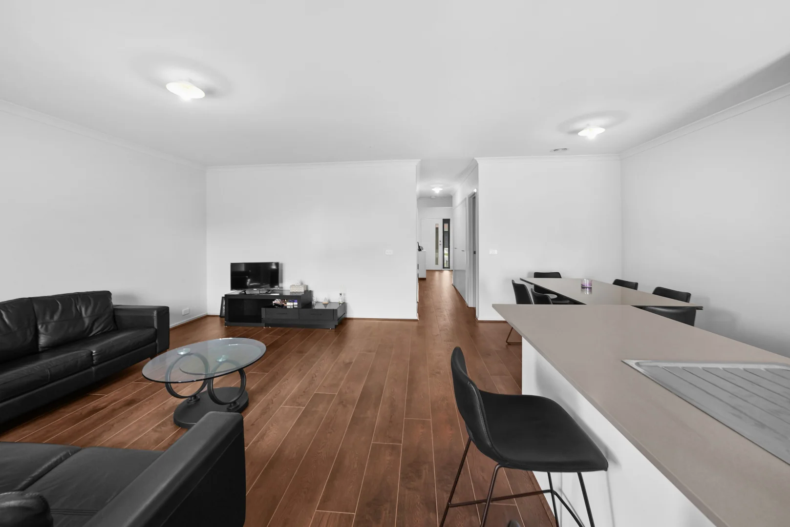 Additional image 25 of 8 Hanover Way, Mickleham VIC 3064