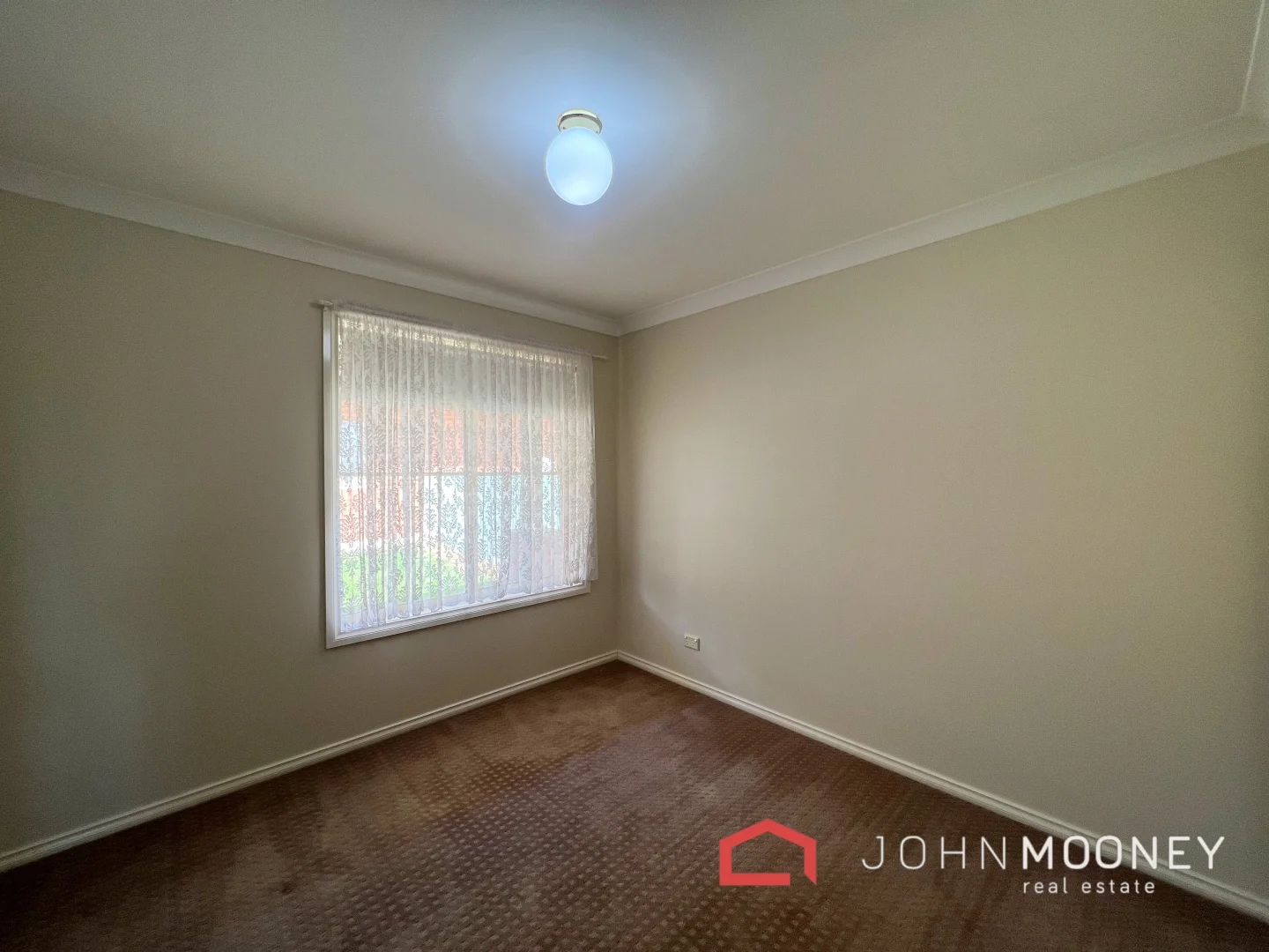 Additional image 9 of 2/8 Honeysuckle Place, Lake Albert NSW 2650