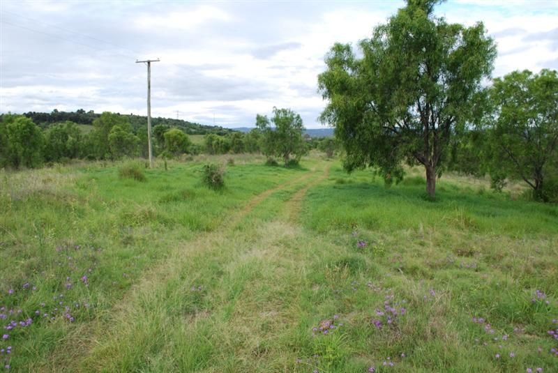 LAIDLEY CREEK WEST QLD 4341, Image 1