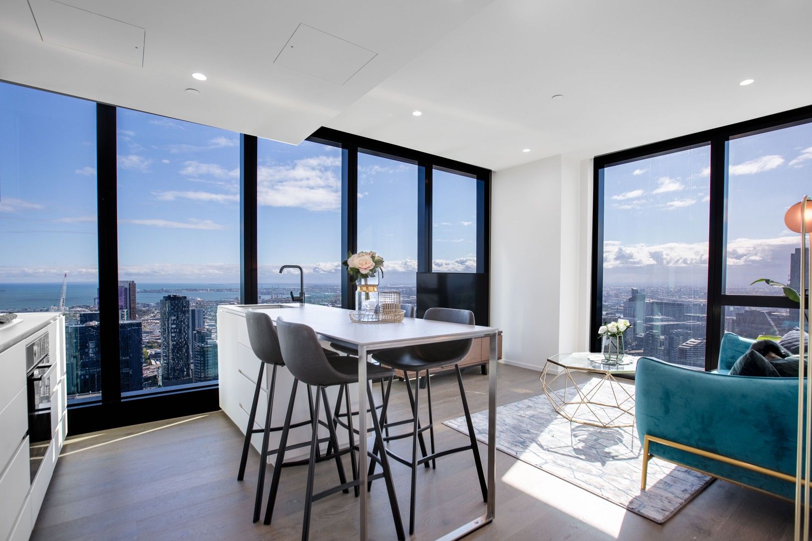 2 bedrooms Apartment / Unit / Flat in 5616/70 Southbank Boulevard SOUTHBANK VIC, 3006