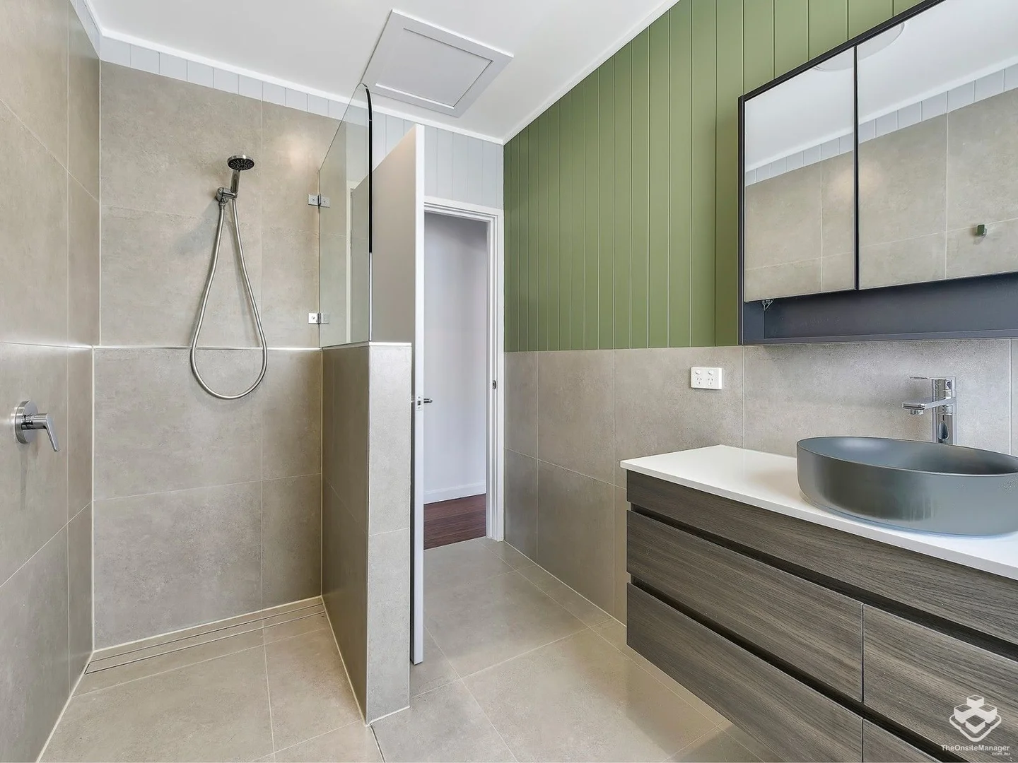 Additional image 9 of 93 Molloy Road, Cannon Hill QLD 4170