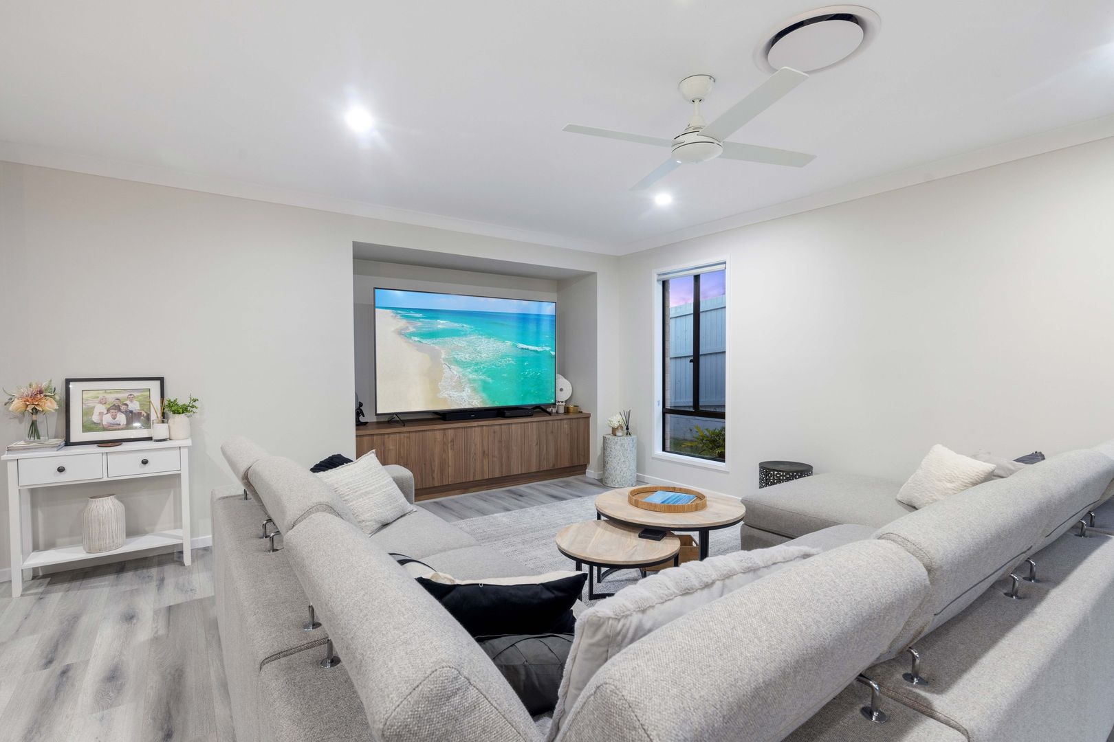 Sold 22 Pineapple Place, Glass House Mountains QLD 4518 on 25 Sep 2023