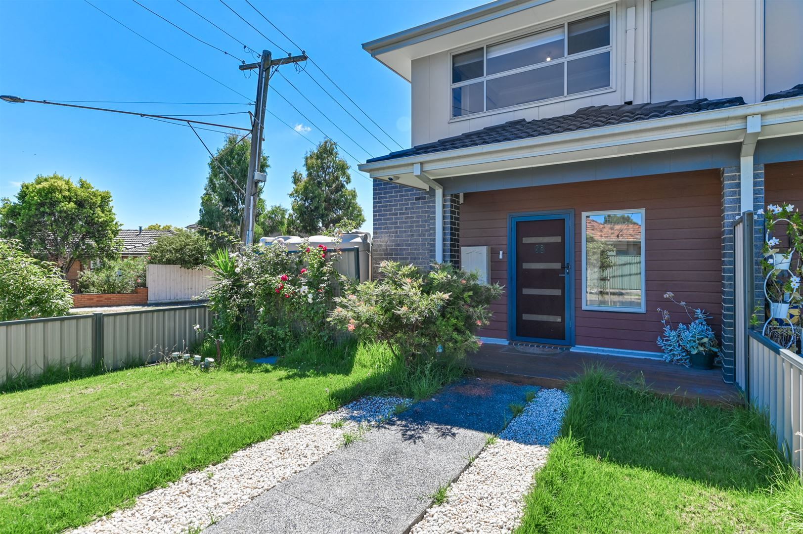 2 bedrooms Townhouse in 4 Lindsay Street GLENROY VIC, 3046