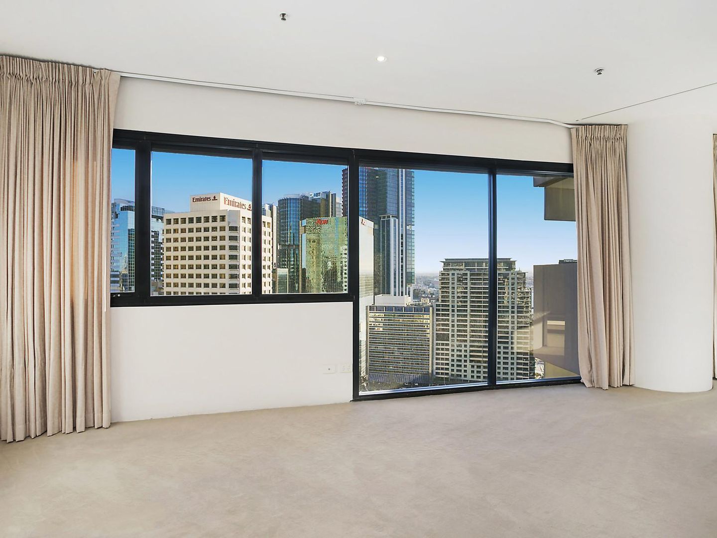 2107/129 Harrington Street, Sydney NSW 2000, Image 2