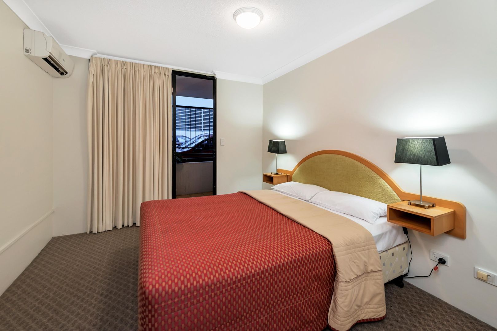 24/27 Birley Street, Spring Hill QLD 4000 Apartment For Rent 540