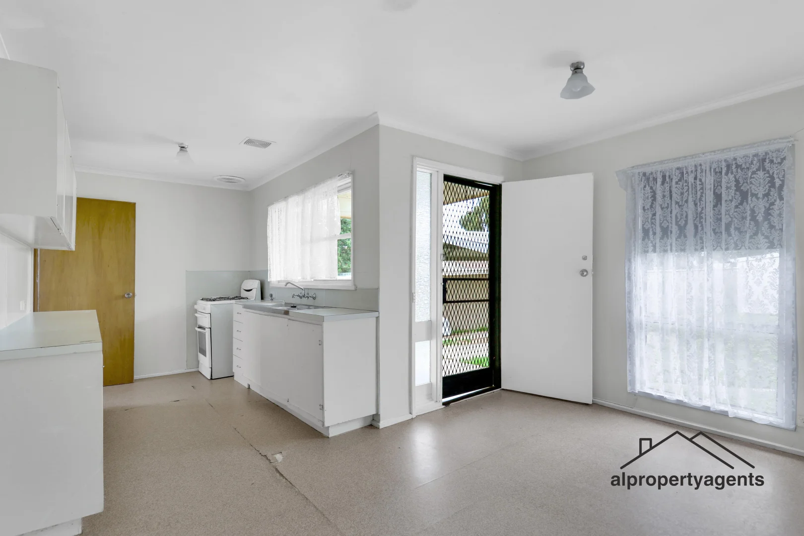 Additional image 5 of 12 Shirley Street, Horsham VIC 3400