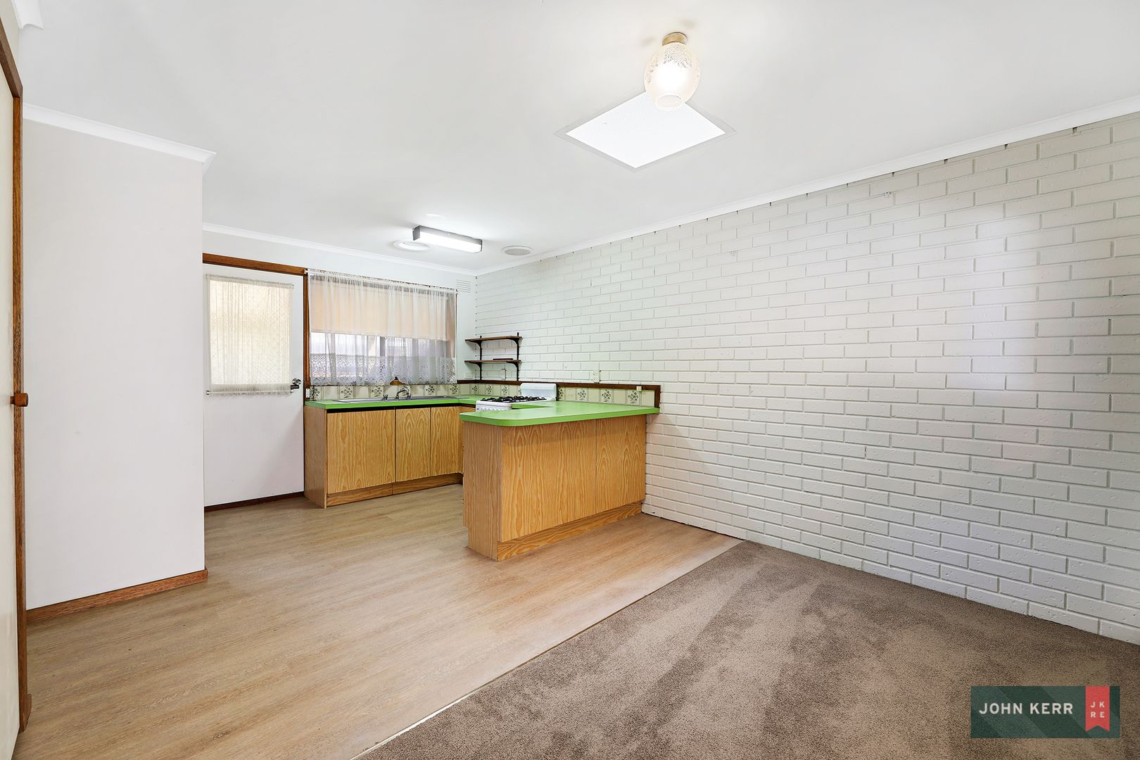 3/11 Paull Court, Moe VIC 3825, Image 2