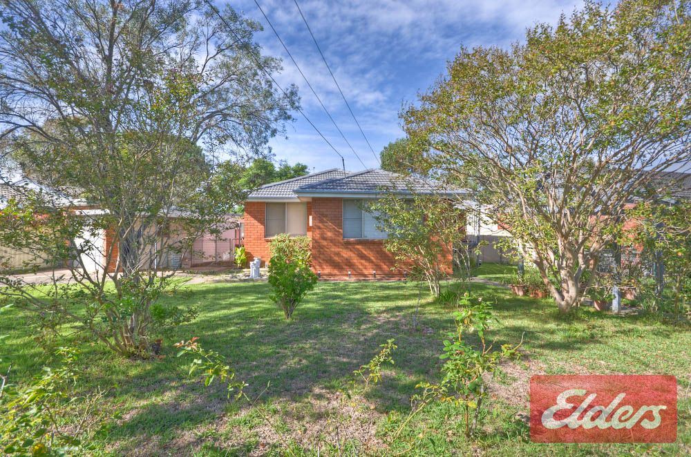 3 bedrooms House in 5 Garonne Street SEVEN HILLS NSW, 2147