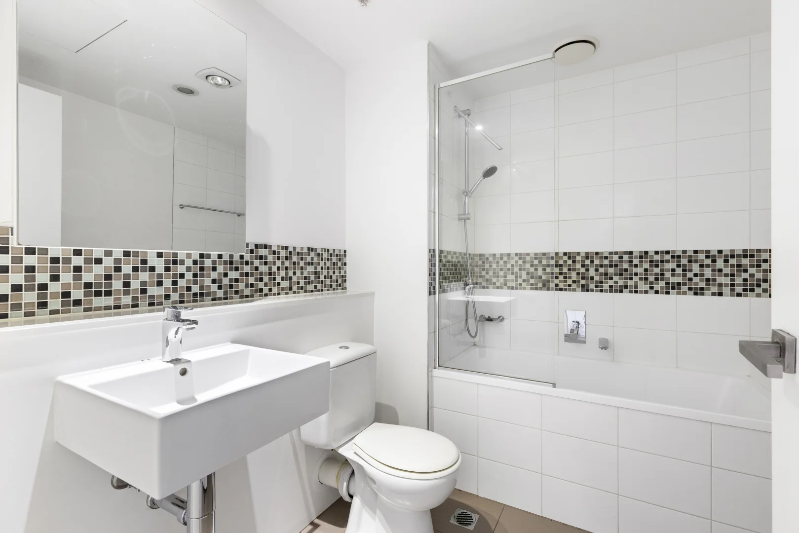 Additional image 8 of 309/100 Plenty Road, Preston VIC 3072