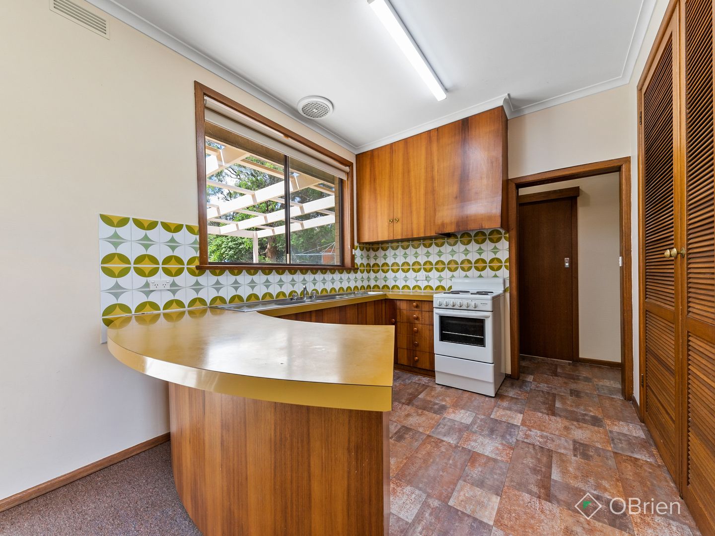 96 Railway Avenue, Garfield VIC 3814, Image 2