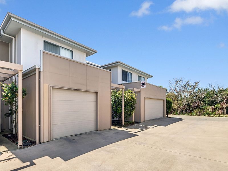 Kallangur QLD 4503 2 beds townhouse for Sale, OFFERS OVER 245,000