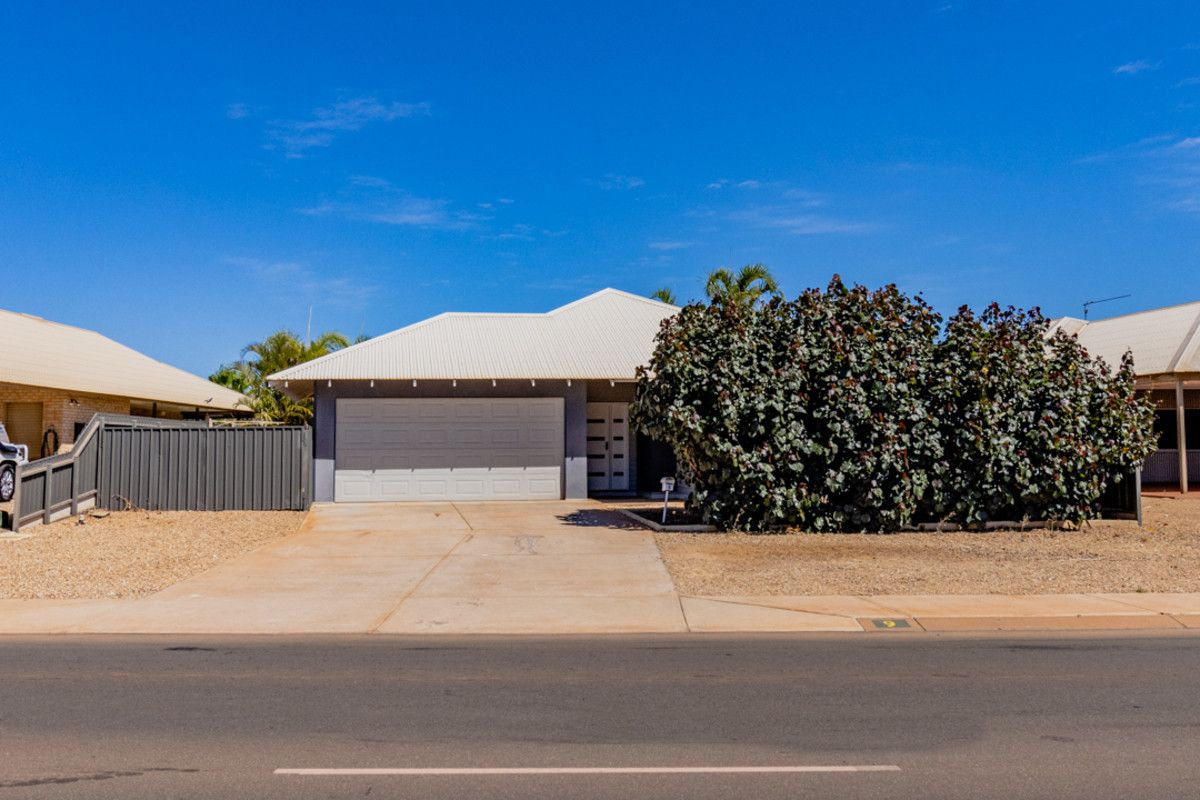 4 bedrooms House in 9 Baynton Drive BAYNTON WA, 6714