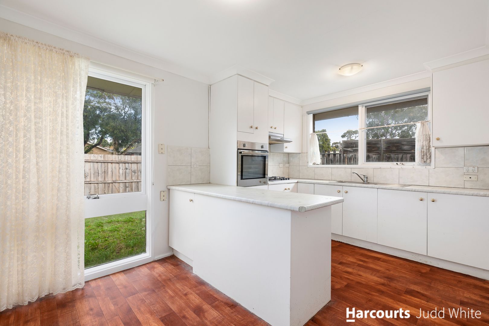 1/1 Botany Court, Wantirna VIC 3152, Image 2