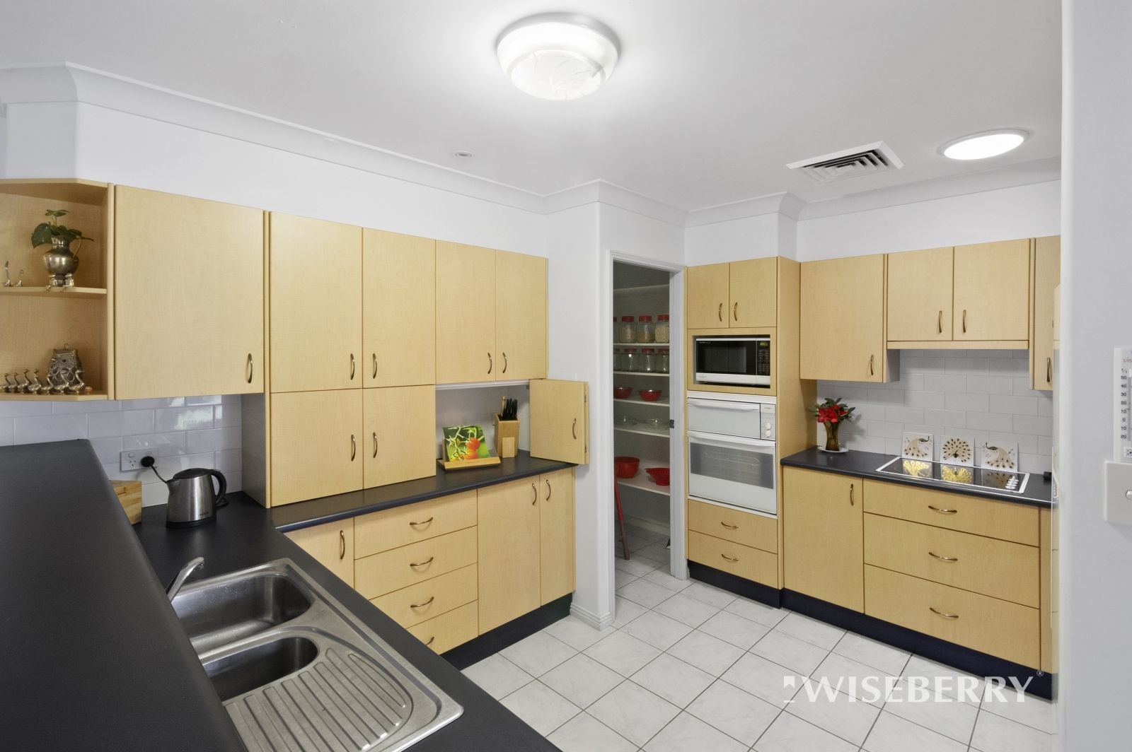28 Wandarra Street, Taree NSW 2430, Image 2
