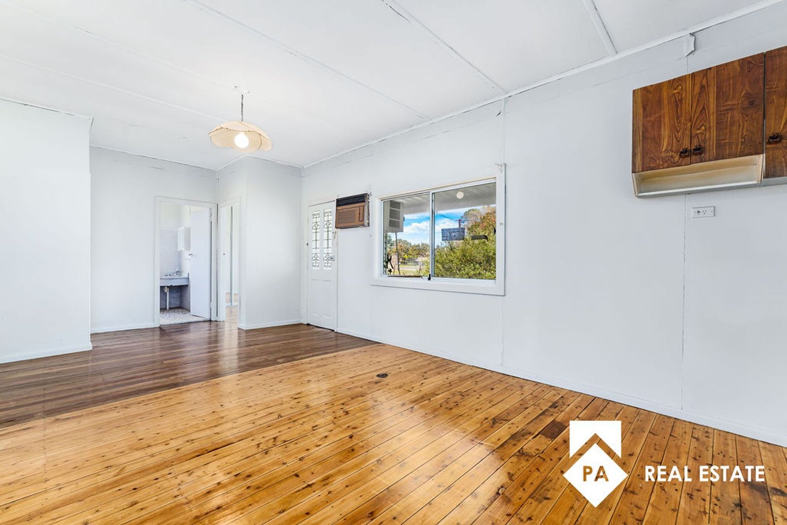 156 Deepfields Road, Catherine Field NSW 2557 House for Rent