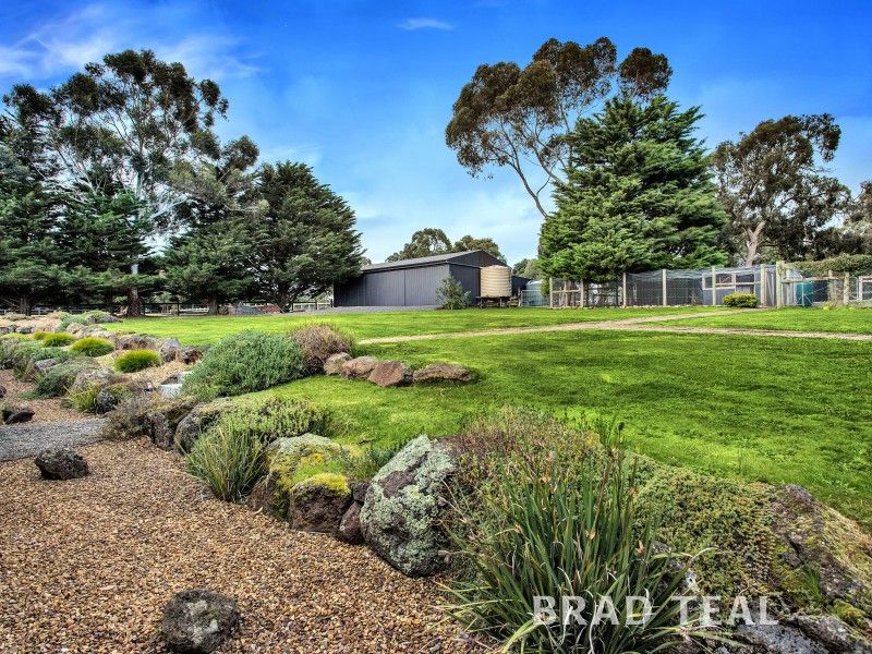 15 Black Hill Road, Gisborne South VIC 3437, Image 2