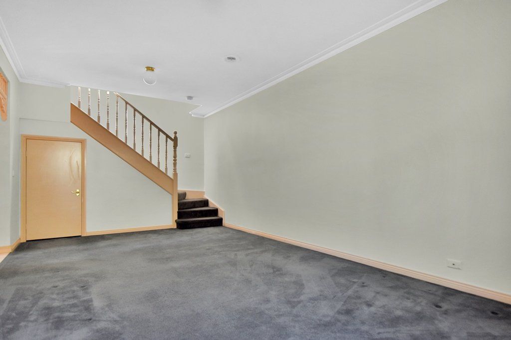 2/157 Kent Street, Ascot Vale VIC 3032 - Townhouse For Rent | Domain