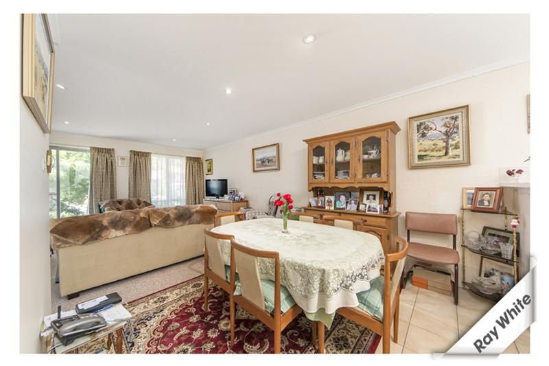 18 Charvin Court, MELBA ACT 2615, Image 2