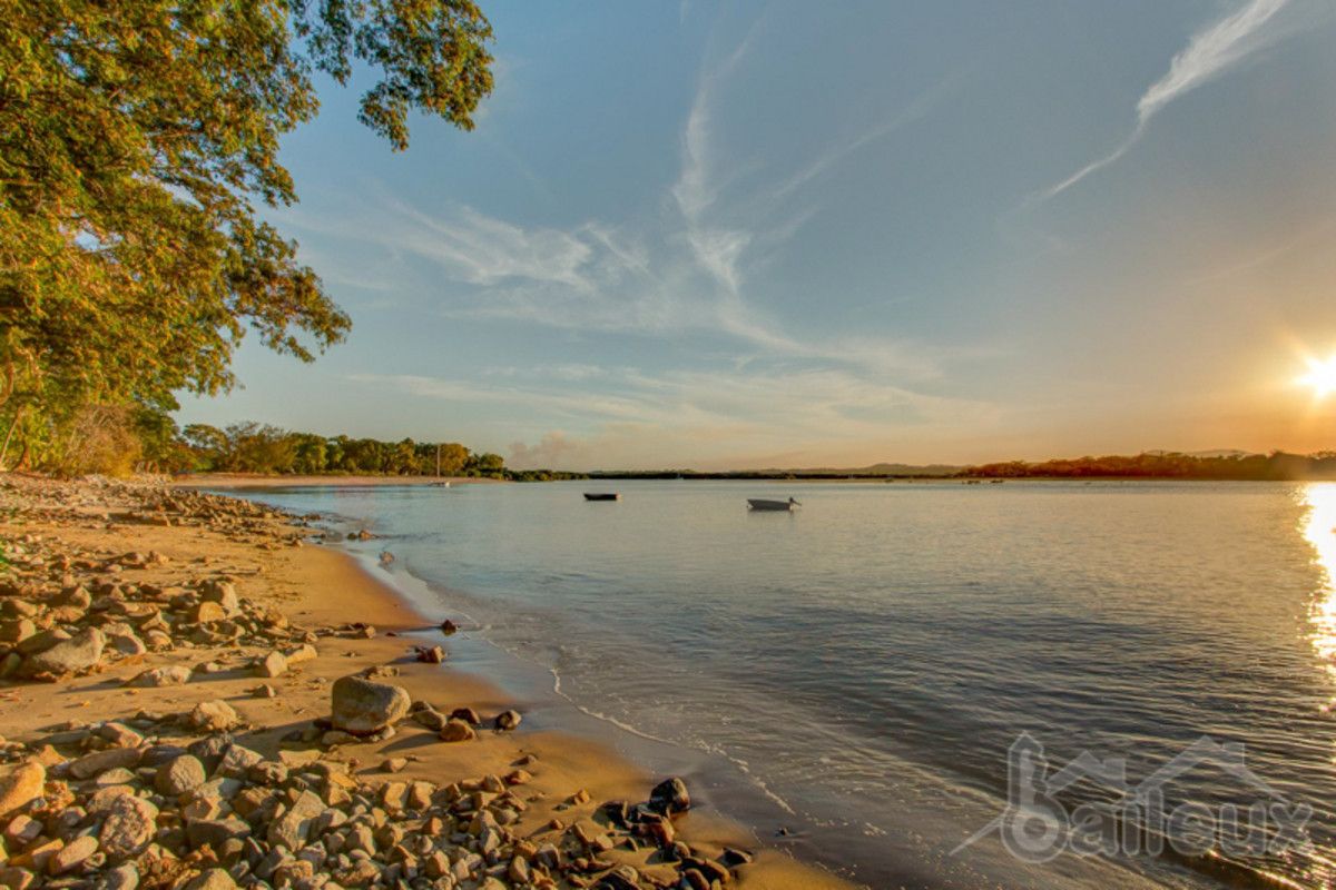 3 bedrooms House in 2 Sunset Boulevard EIMEO QLD, 4740