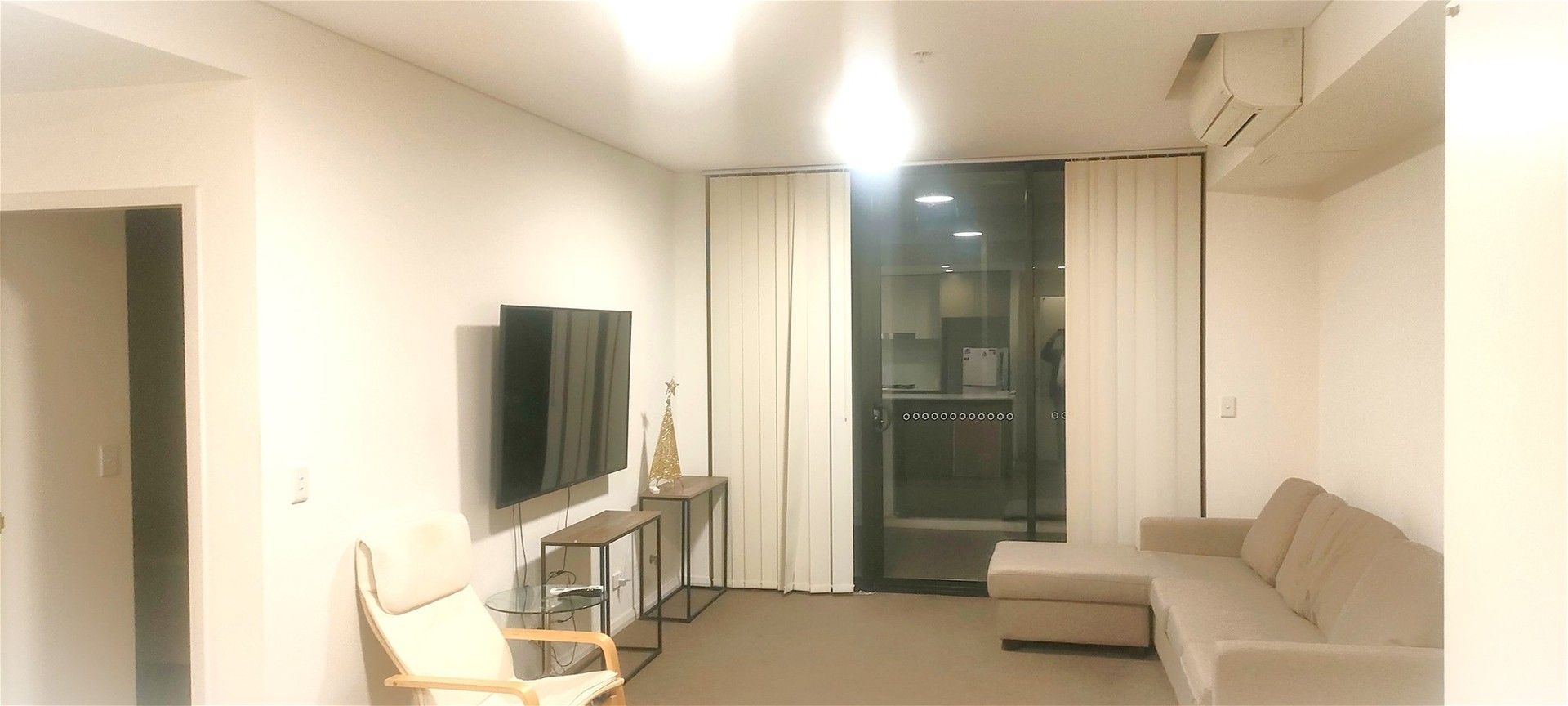 1 bedrooms Apartment / Unit / Flat in 618/2 Charles CANTERBURY NSW, 2193