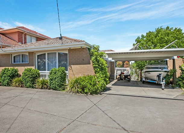 13 Manoel Avenue, Reservoir VIC 3073