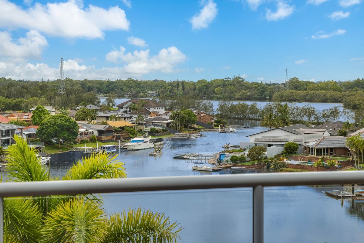 1/77 Old Ferry Road, Banora Point NSW 2486