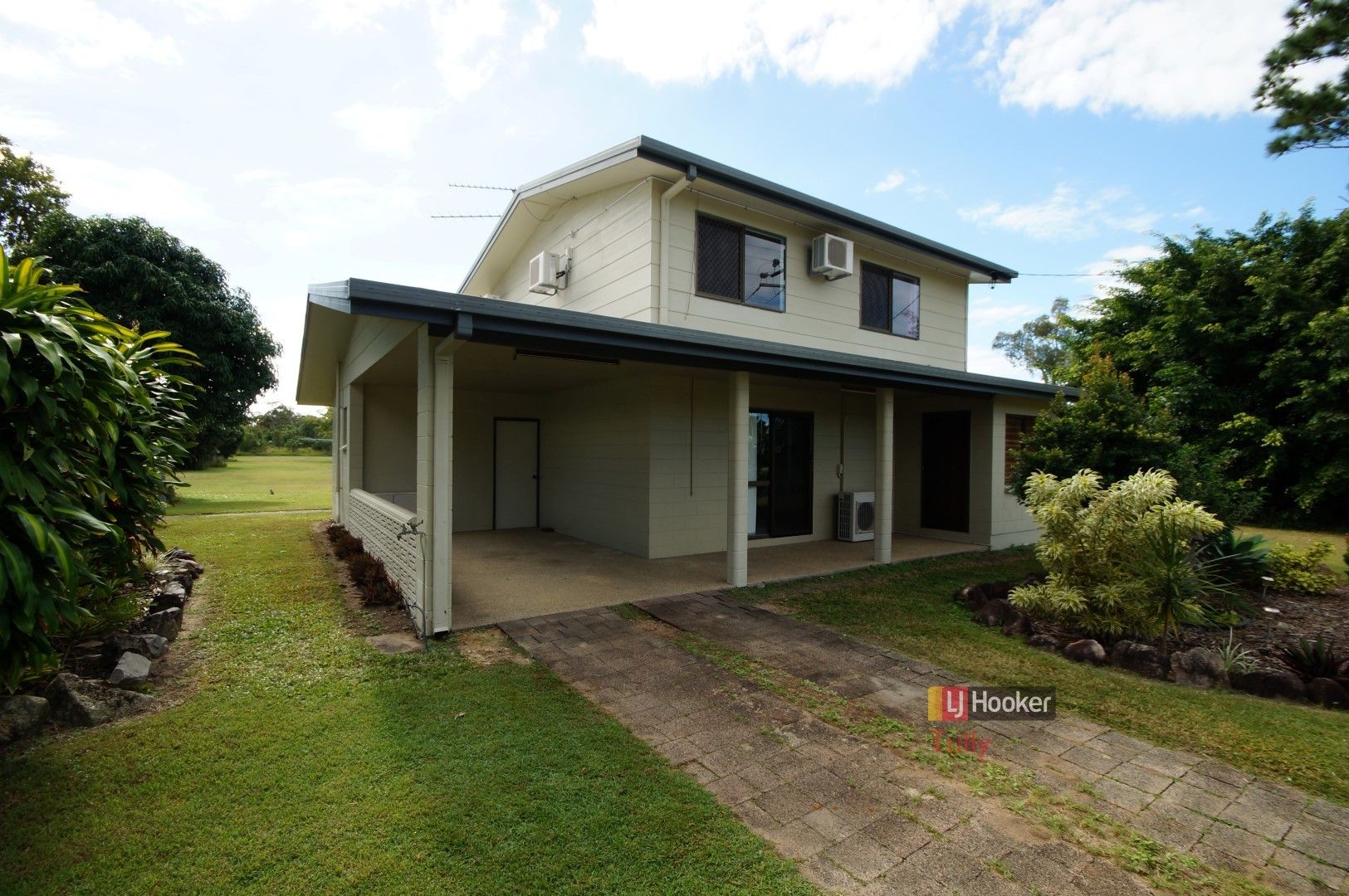 16 Grevillea Street, Tully Heads Property History & Address Research