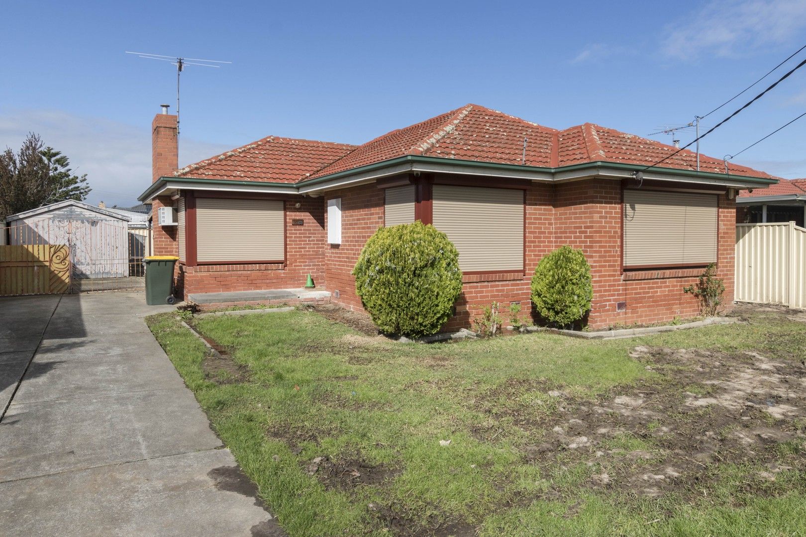 3 bedrooms House in 12 Langham Street AVONDALE HEIGHTS VIC, 3034