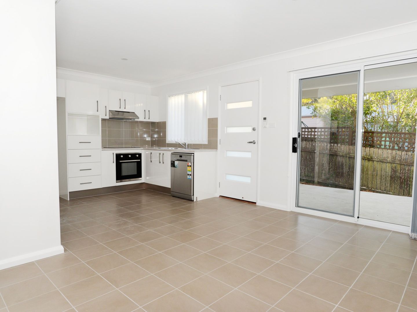 27A Jacqueline Ave, Gorokan NSW 2263, Image 1