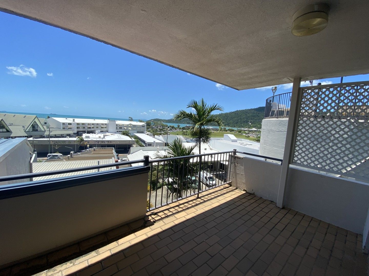 1 bedrooms House in 5/5 Golden Orchid Drive AIRLIE BEACH QLD, 4802