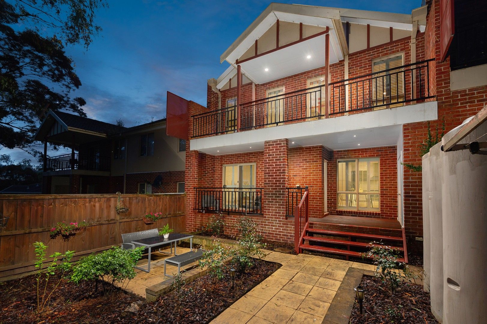 4 bedrooms House in 11 Forest view BUNDOORA VIC, 3083