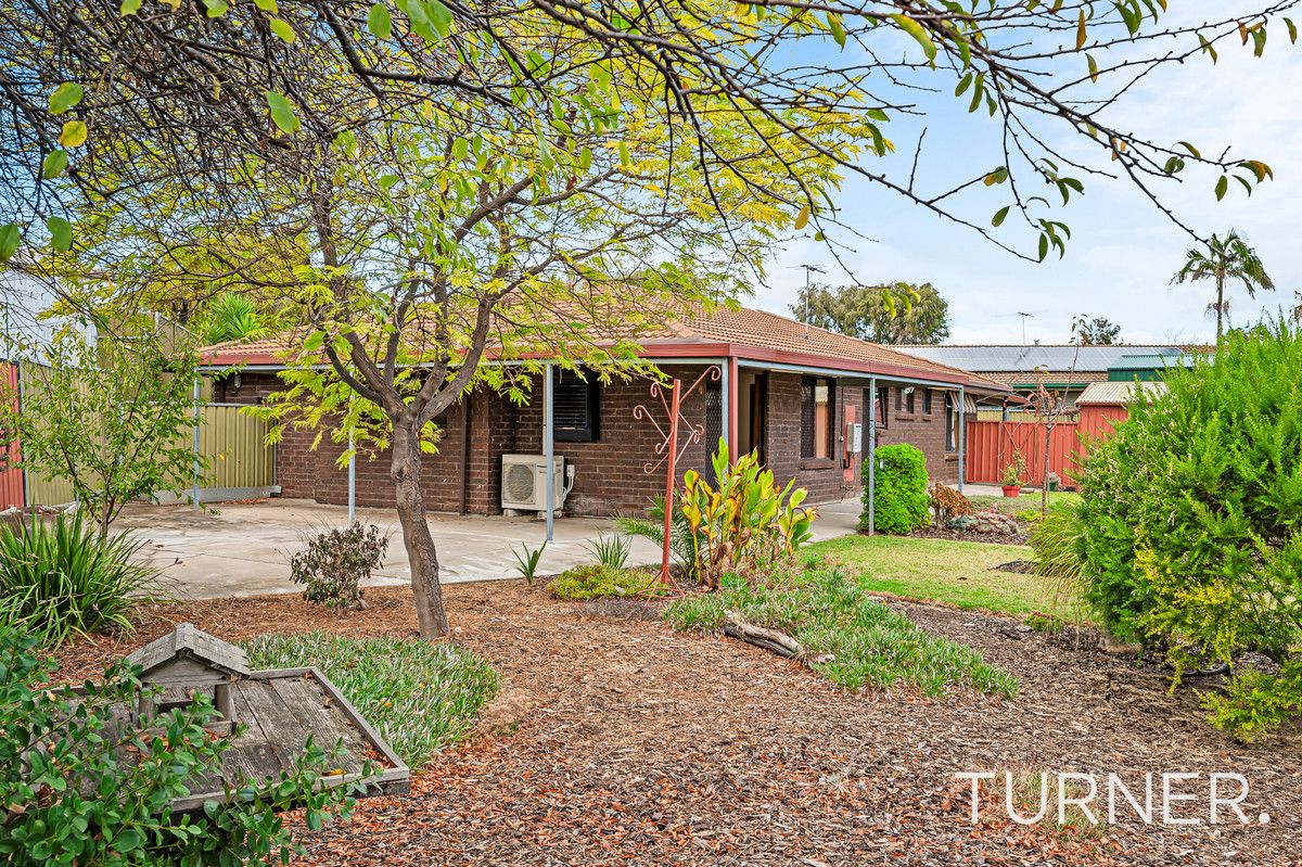 8 Paxton Court, Redwood Park SA 5097, Image 2