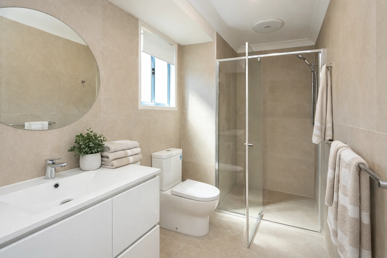 Additional image 11 of 40 Sickle Avenue, Hope Island QLD 4212