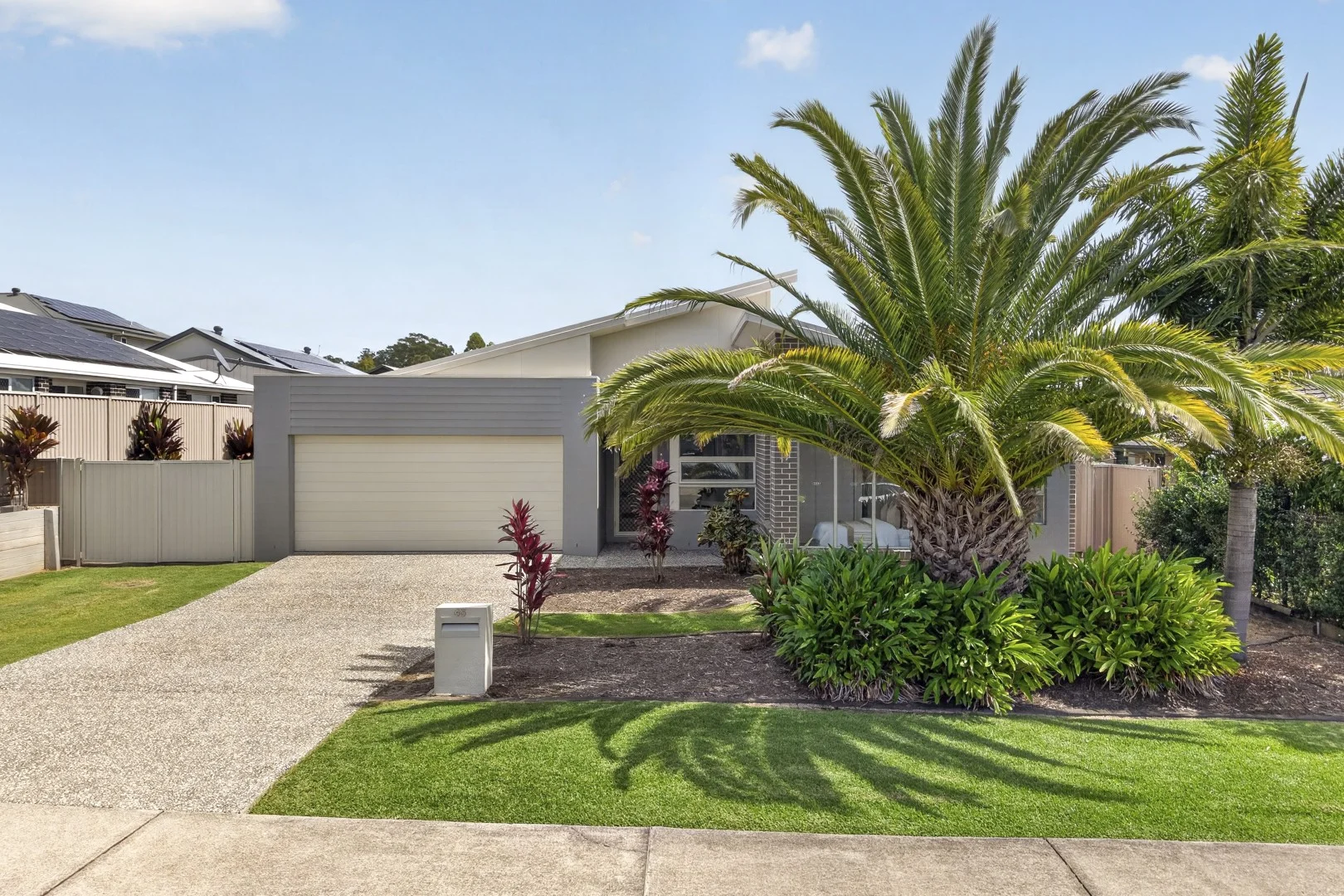45 Unwin Road, Redland Bay QLD 4165