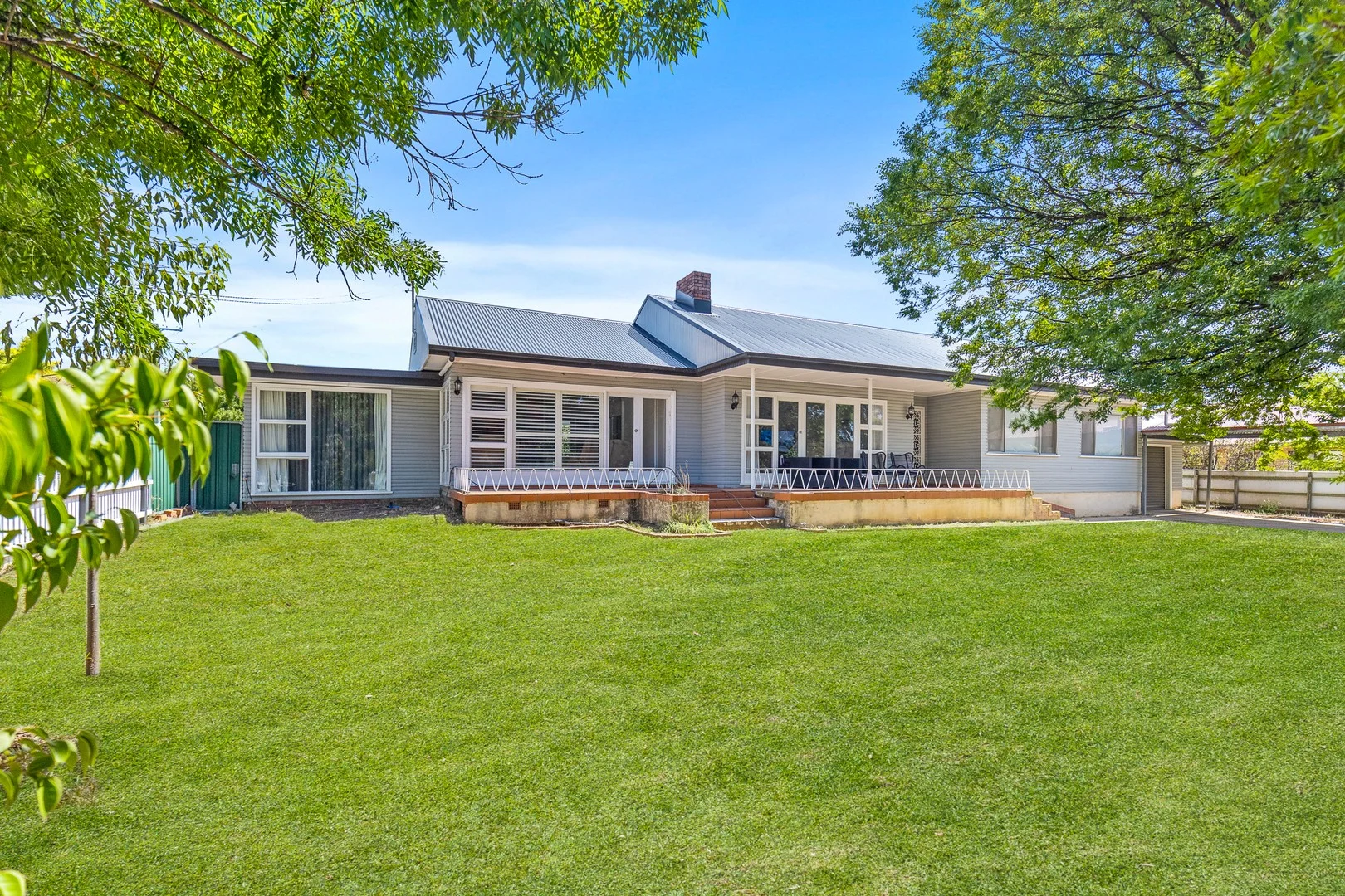 34 Robertson Street, Mudgee NSW 2850