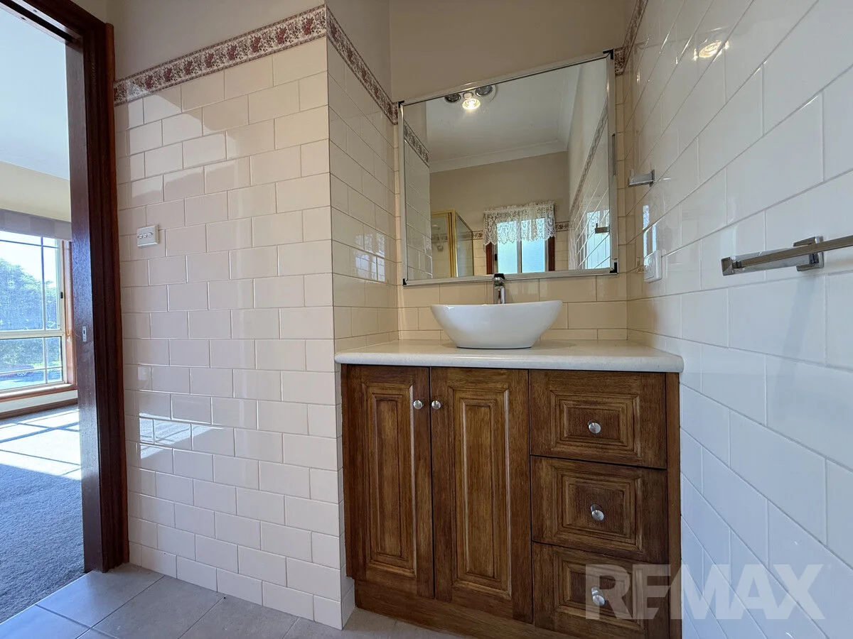 Additional image 5 of 6 Minya Place, Glenfield Park NSW 2650