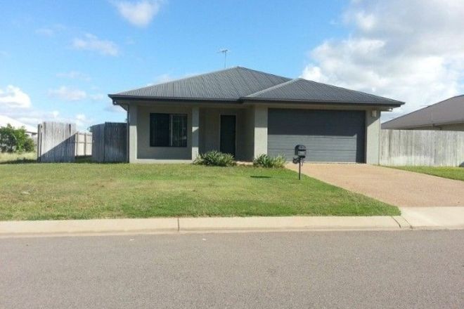 Picture of 25 Currawinya Court, BUSHLAND BEACH QLD 4818