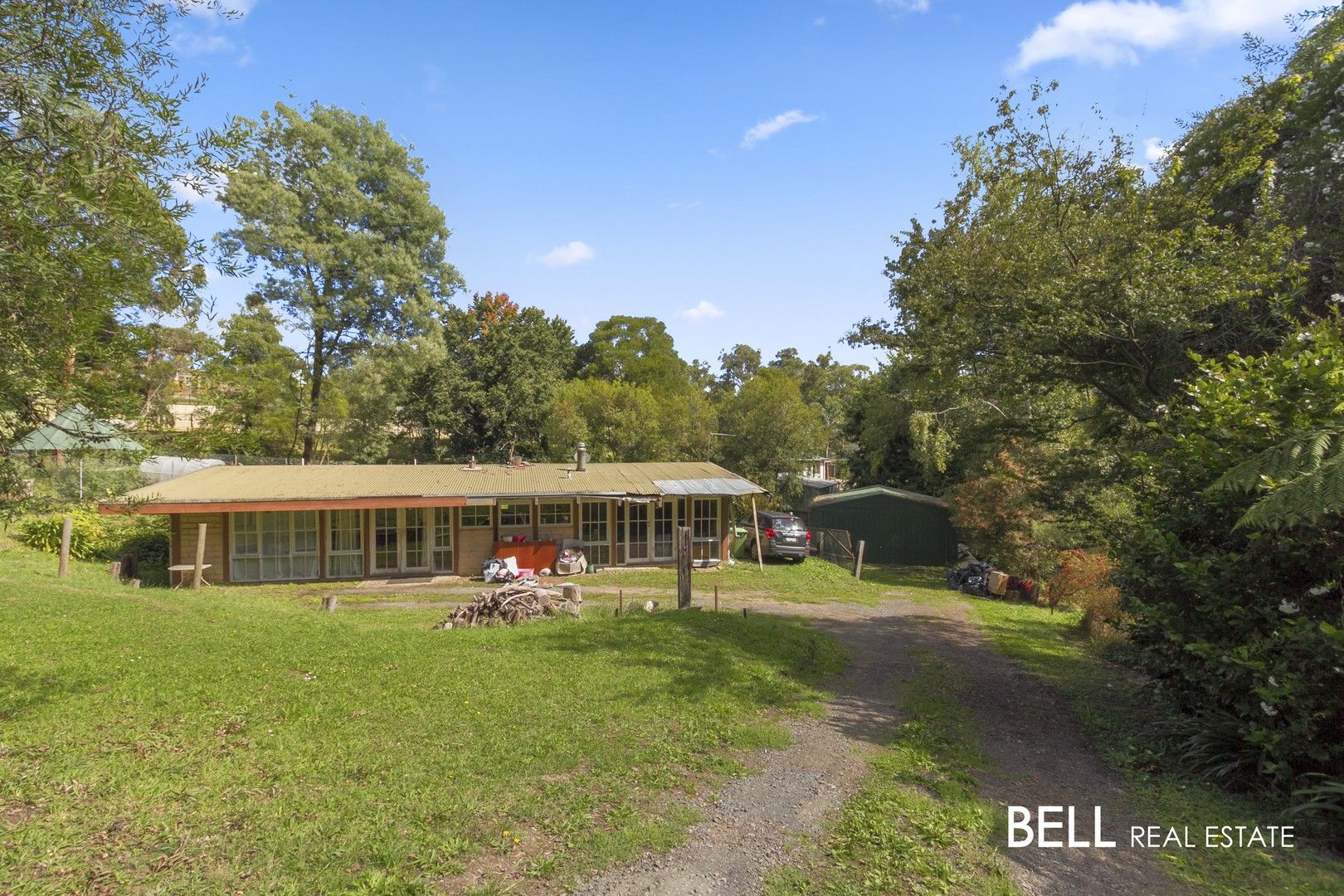 17 Belgrave Gembrook Road, Cockatoo VIC 3781, Image 0