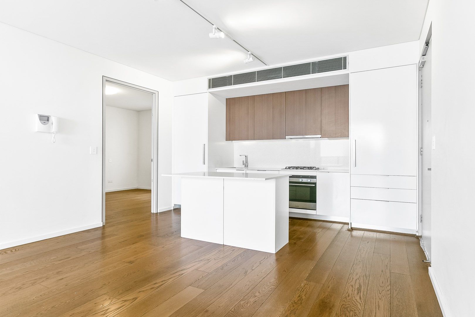 2 bedrooms Apartment / Unit / Flat in 19/23-25 Larkin Street CAMPERDOWN NSW, 2050