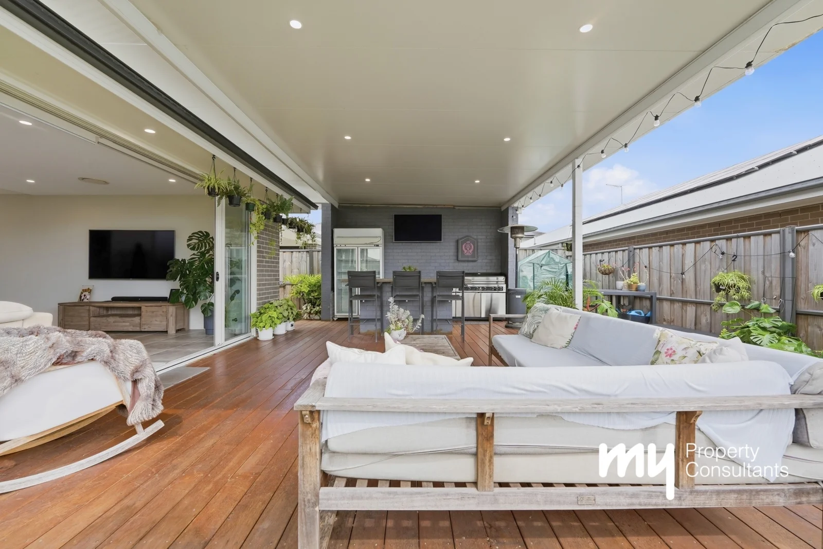 Additional image 17 of 127 Pleasant Circuit, Gledswood Hills NSW 2557