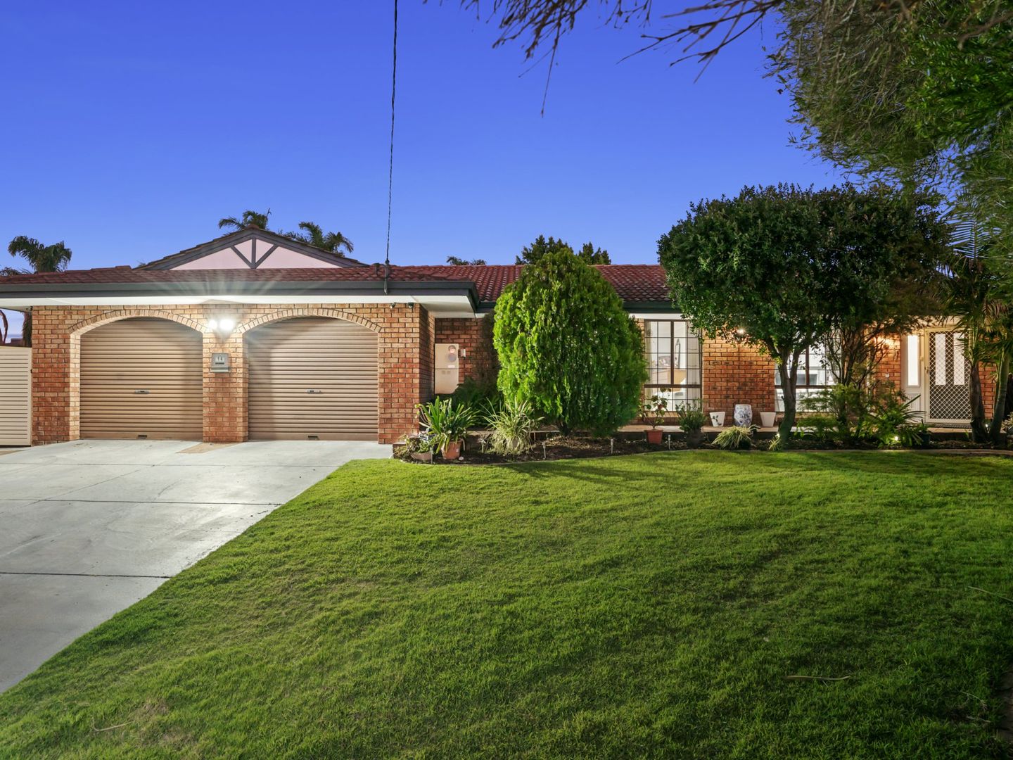 14 Goshawk Place, Huntingdale WA 6110, Image 1