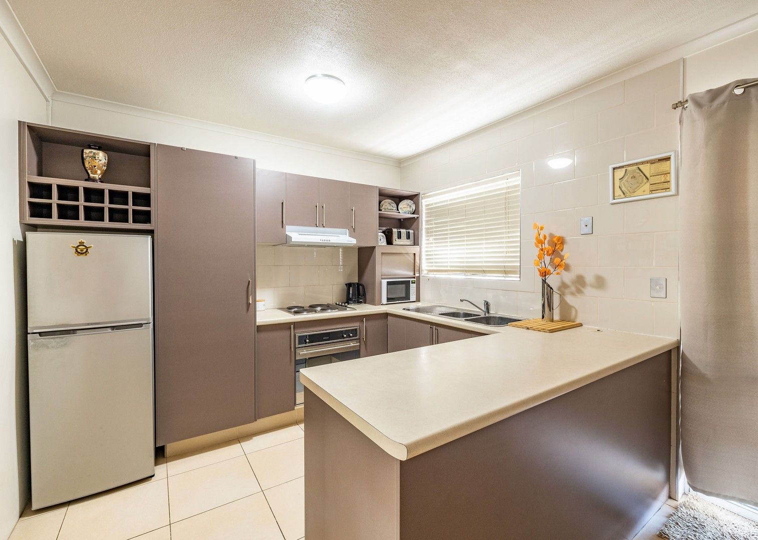 21/11 Island Drive, Cannonvale QLD 4802, Image 0