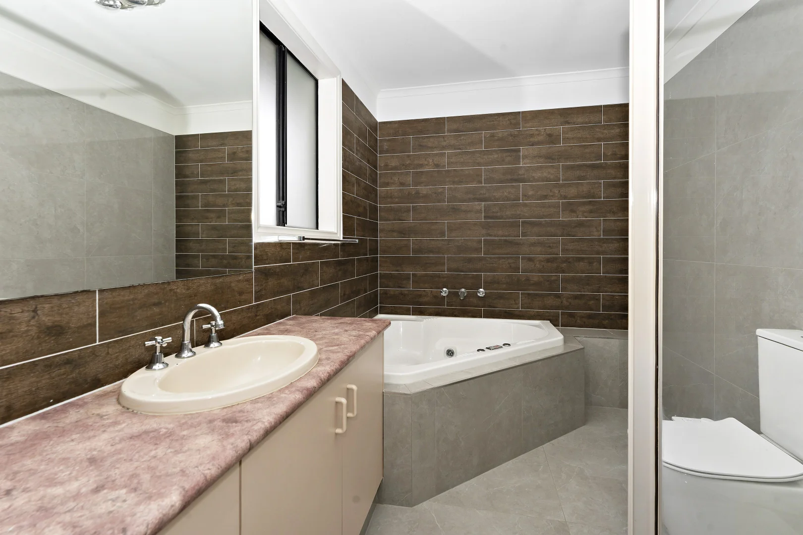 Additional image 7 of 9 Dresden Way, Sunshine West VIC 3020