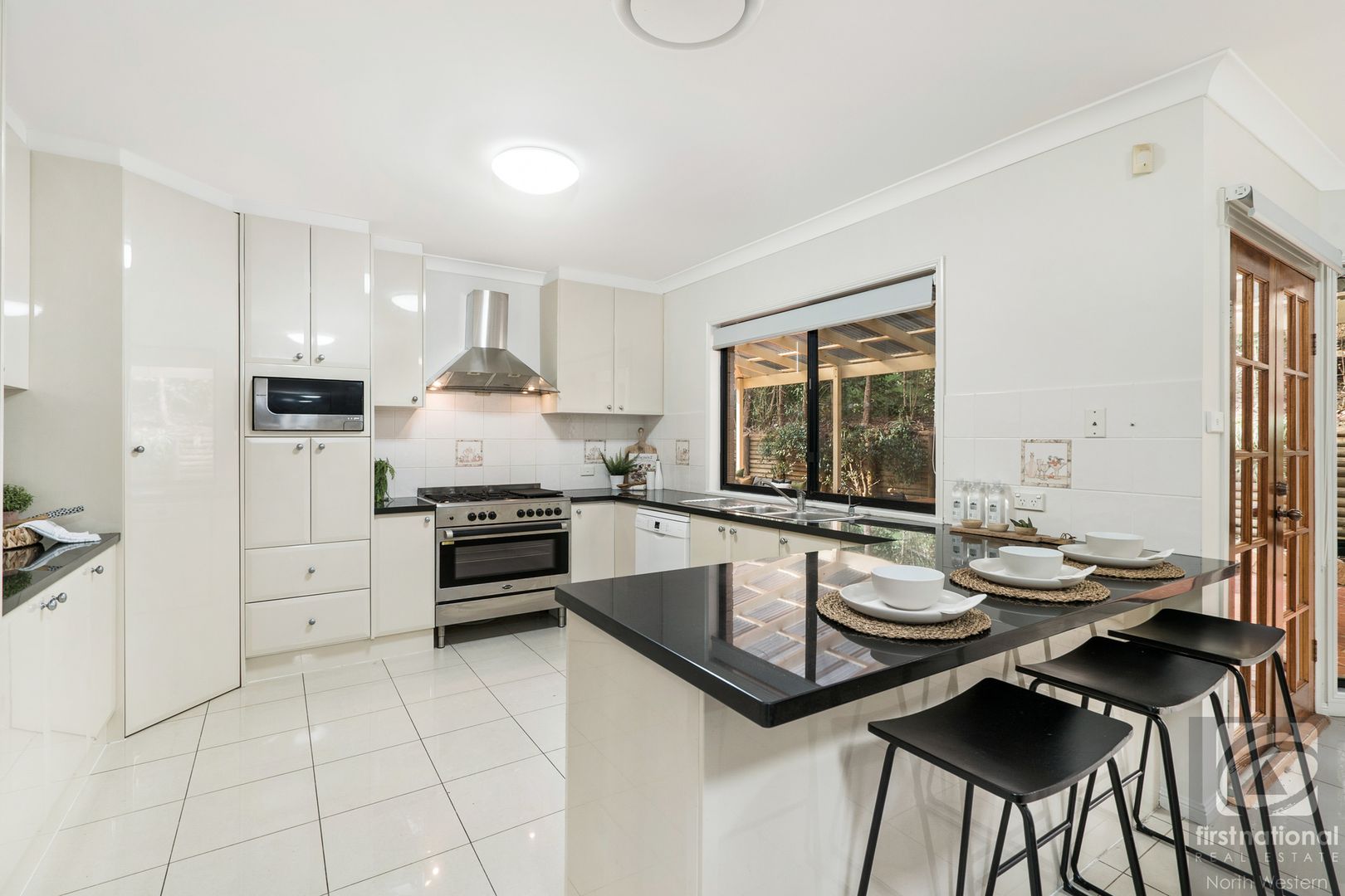 42 Winchcombe Place, Castle Hill NSW 2154, Image 1