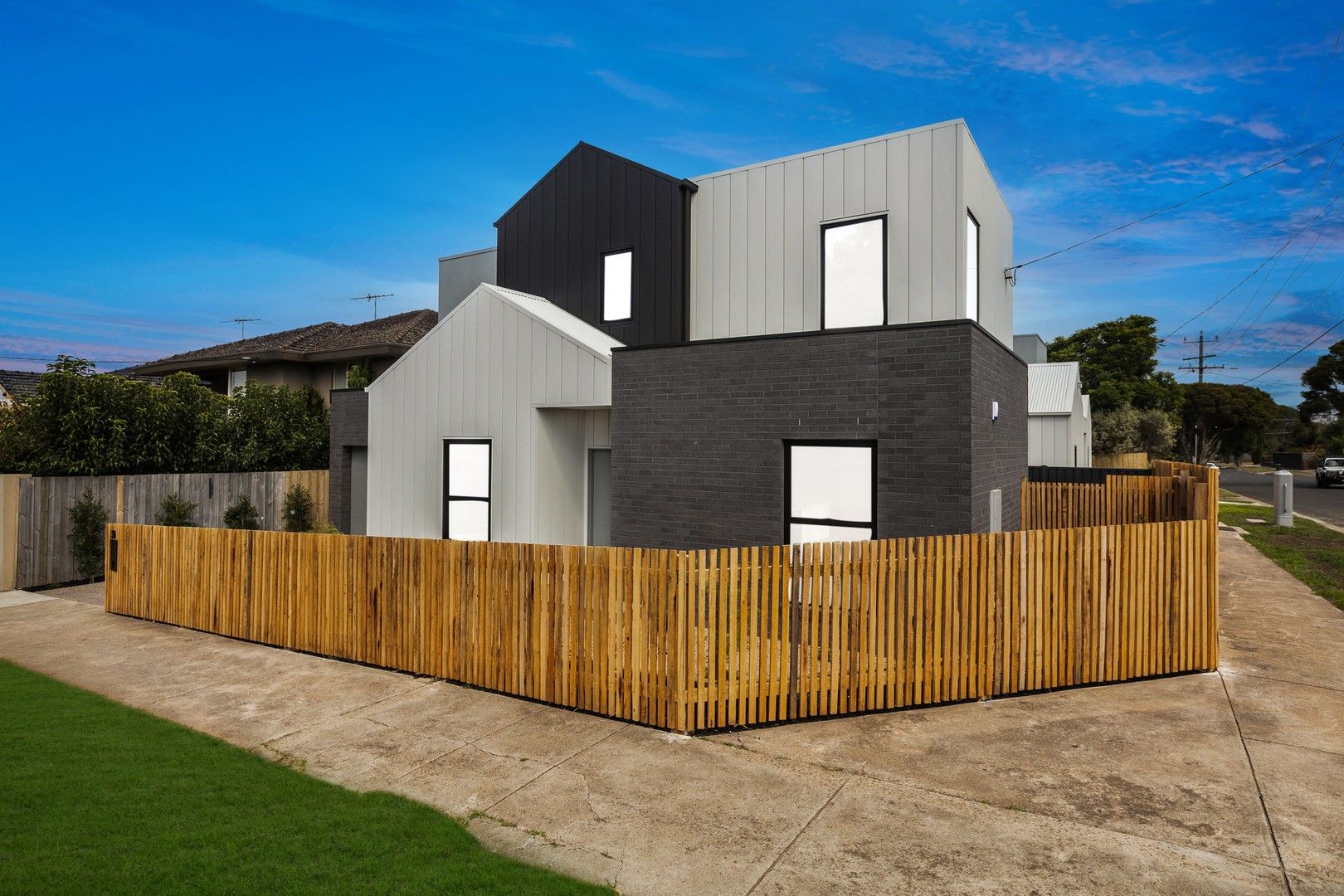 31 Chaucer Street, Hamlyn Heights VIC 3215 Domain