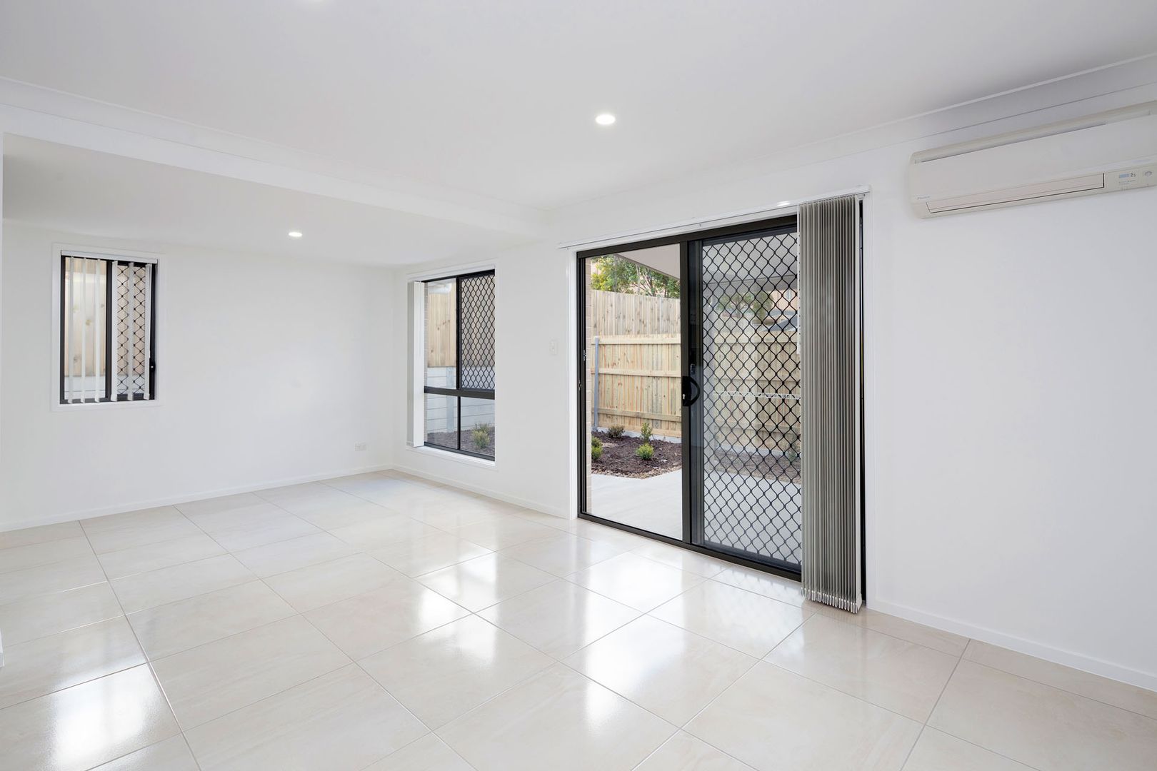 Unit 86/68 Coora Street, Wishart QLD 4122, Image 2